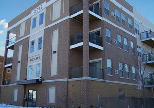 Richard Apartments in Rochester, MN - Foto de edificio - Building Photo