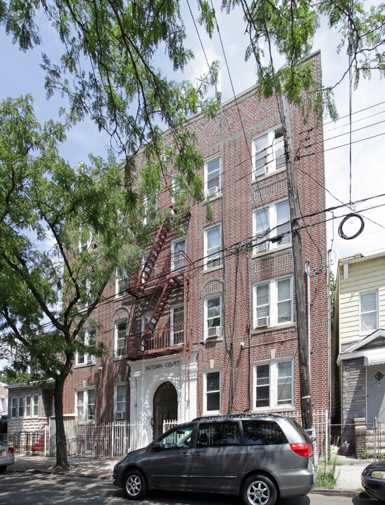 Autumn Court in Brooklyn, NY - Building Photo