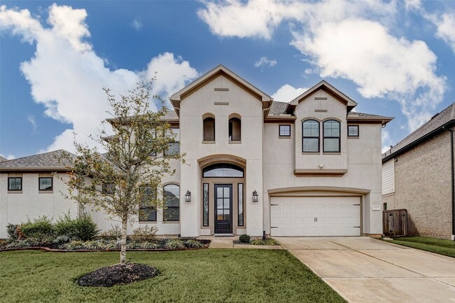 property at 30627 S Creek Way