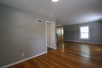 7544 Terrace St in Kansas City, MO - Building Photo - Building Photo