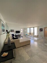 2800 N Ocean Dr in Riviera Beach, FL - Building Photo - Building Photo