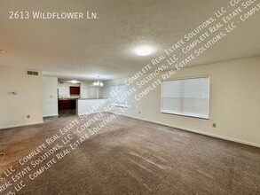 2613 Wildflower Ln in Greenwood, IN - Building Photo - Building Photo