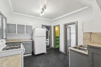 1653 N Arlington Pl in Milwaukee, WI - Building Photo - Building Photo