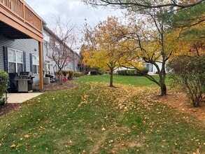 2418 Oneida Ln in Naperville, IL - Building Photo - Building Photo