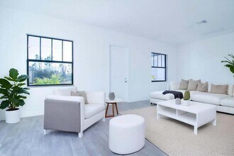 8126 Thruso Rd in Port Charlotte, FL - Building Photo - Building Photo