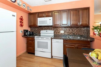 50 S Common St in Lynn, MA - Building Photo - Building Photo