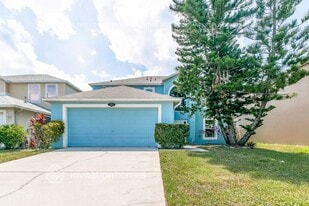 1800 Brookshire Cir in West Melbourne, FL - Building Photo