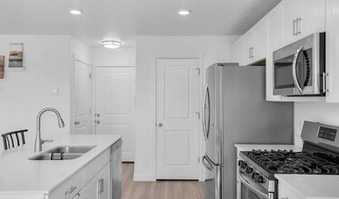 3581 Grassland Dr in Lehi, UT - Building Photo - Building Photo