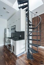E 75TH ST., Unit 5A in New York, NY - Building Photo - Building Photo