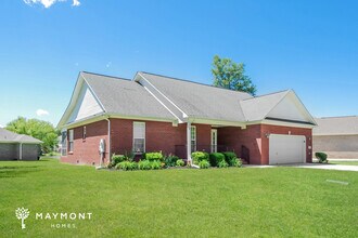 237 Chestnut Oak Cir in Owens Cross Roads, AL - Building Photo - Building Photo