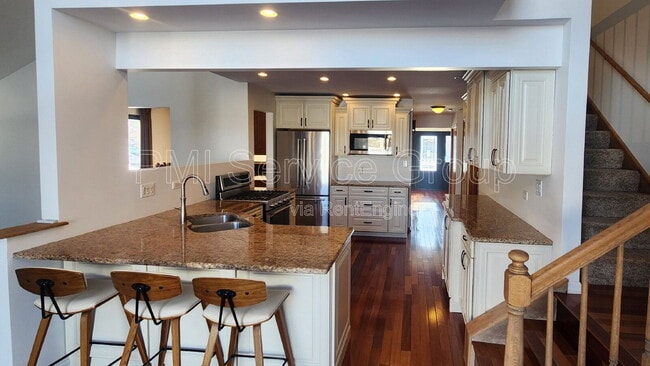 1322 Foxford Ln in Lockport, IL - Building Photo - Building Photo