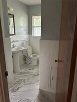 4022 Cheena Dr in Houston, TX - Building Photo