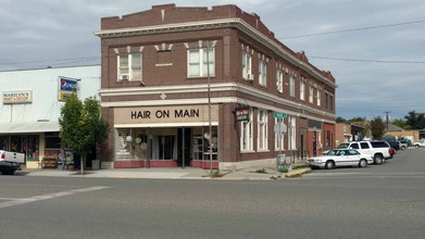 Hair On Main in Laurel, MT - Building Photo - Building Photo