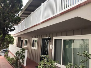 Rosecrans in San Diego, CA - Foto de edificio - Interior Photo