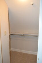 1530 N Colonial Terrace in Arlington, VA - Building Photo - Building Photo