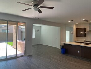 8763 W Orange Dr in Glendale, AZ - Building Photo - Building Photo