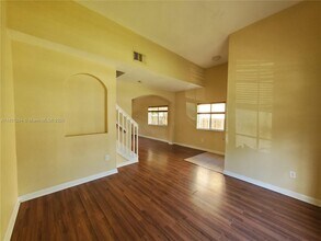 9409 SW 225th St in Cutler Bay, FL - Building Photo - Building Photo