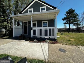 205 S Washington St in Milford, DE - Building Photo
