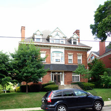 240 S Fairmount St in Pittsburgh, PA - Building Photo - Building Photo