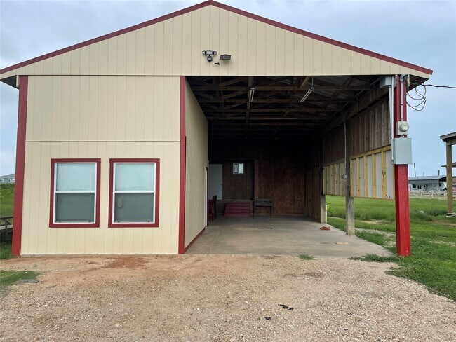 544 Marlin Dr in Bay City, TX - Building Photo - Building Photo