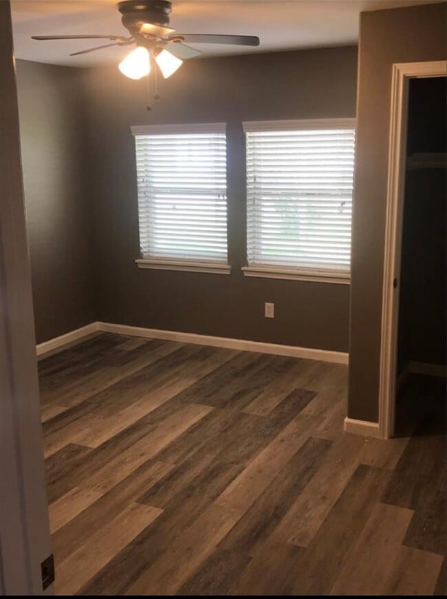 2515 Jackson in La Marque, TX - Foto de edificio - Building Photo