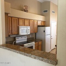 623 W Greentree Dr in Chandler, AZ - Foto de edificio - Building Photo