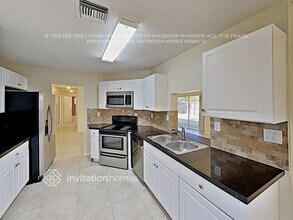 21751 SW 98th Ave in Cutler Bay, FL - Foto de edificio - Building Photo
