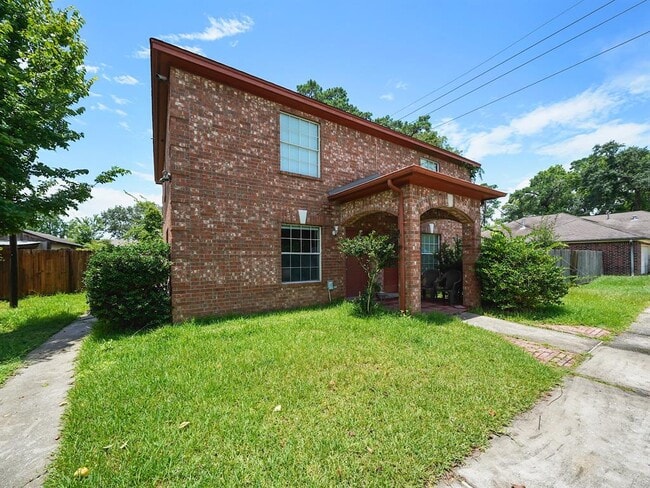 property at 24023 Strong Pine Dr