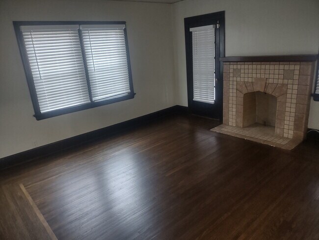 1730 Catalina Ave in Cincinnati, OH - Building Photo - Building Photo