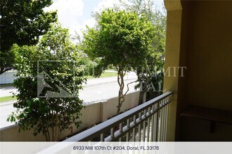 8933 NW 107th Ct in Doral, FL - Building Photo - Building Photo