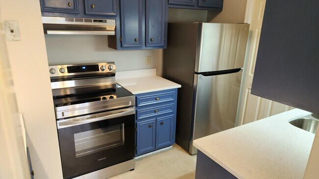 116 Elizabeth Darby Ln in Columbia, SC - Building Photo - Building Photo