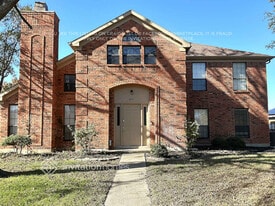 4213 Starboard Trail in Rowlett, TX - Building Photo