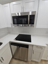 8101 Crespi Blvd in Miami Beach, FL - Building Photo - Building Photo