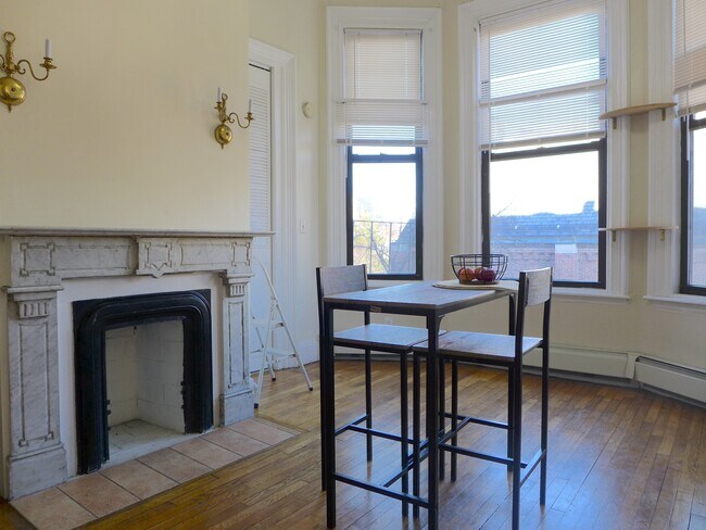 29 San Juan St, Unit 3 in Boston, MA - Building Photo - Building Photo