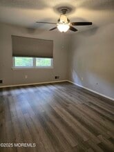 33 Mariner Pl in Brick, NJ - Building Photo - Building Photo
