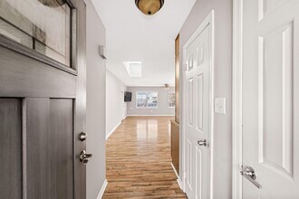 8635 Old Mt Vernon Rd in Alexandria, VA - Building Photo - Building Photo