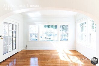 854 Figueroa Terrace in Los Angeles, CA - Building Photo - Building Photo