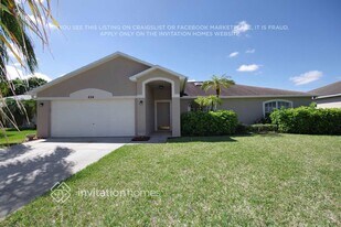 624 Sheridan Woods Dr in Melbourne, FL - Building Photo