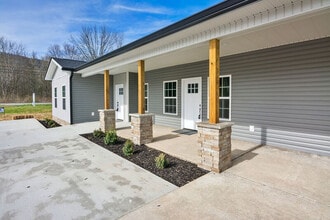 23 Michigan Ln in Dunlap, TN - Building Photo - Building Photo