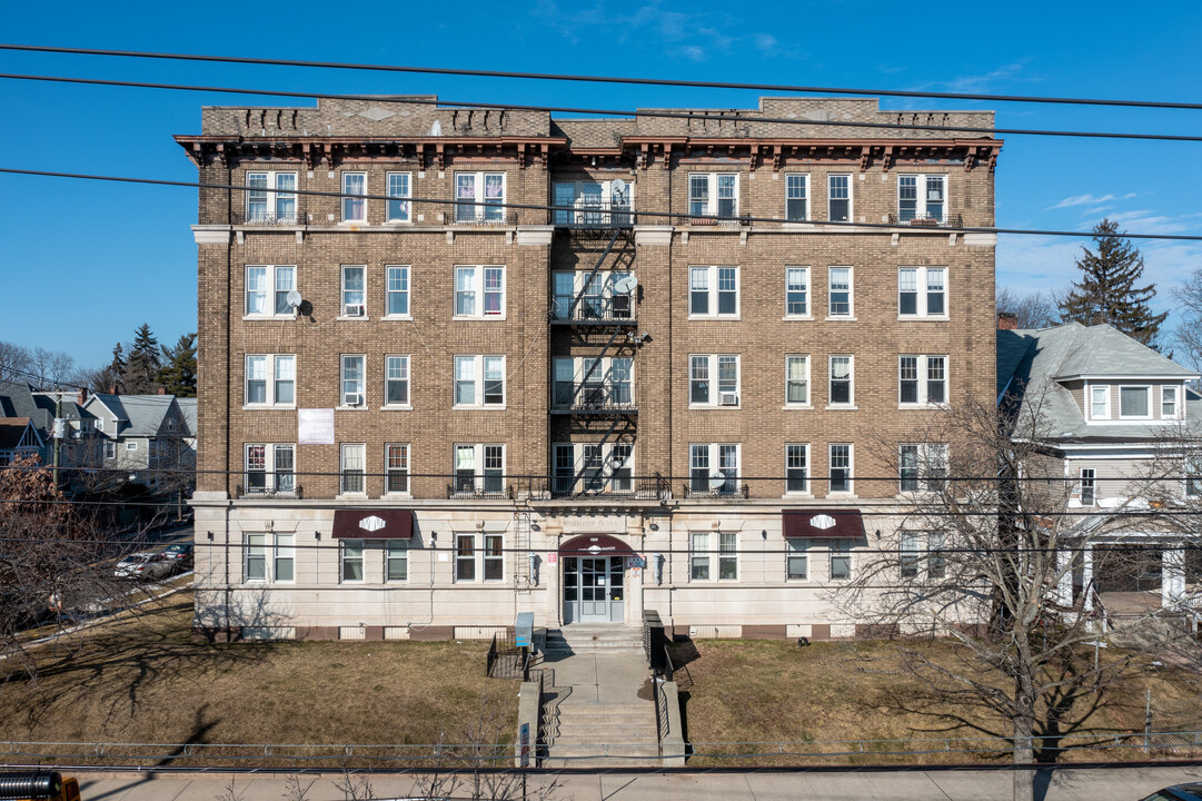 1523 Chapel St in New Haven, CT - Building Photo