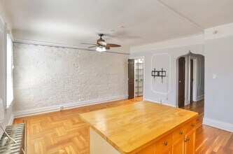 202 Park Ave, Unit 4 in Hoboken, NJ - Foto de edificio - Building Photo