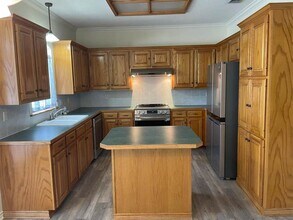 688 Bluebonnet St in Stephenville, TX - Building Photo - Building Photo