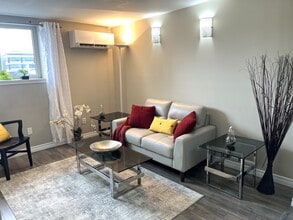 123 King St in London, ON - Building Photo - Building Photo