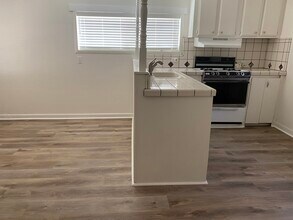 469 Emerson St, Unit In law in Elverta, CA - Building Photo - Building Photo