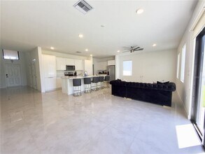 6380 Chorus Dr in Mascotte, FL - Building Photo - Building Photo