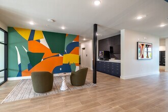 Studios340 - All Inclusive Pricing in Lexington, KY - Building Photo - Lobby