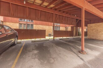 2407 Packard St in Ann Arbor, MI - Building Photo - Building Photo