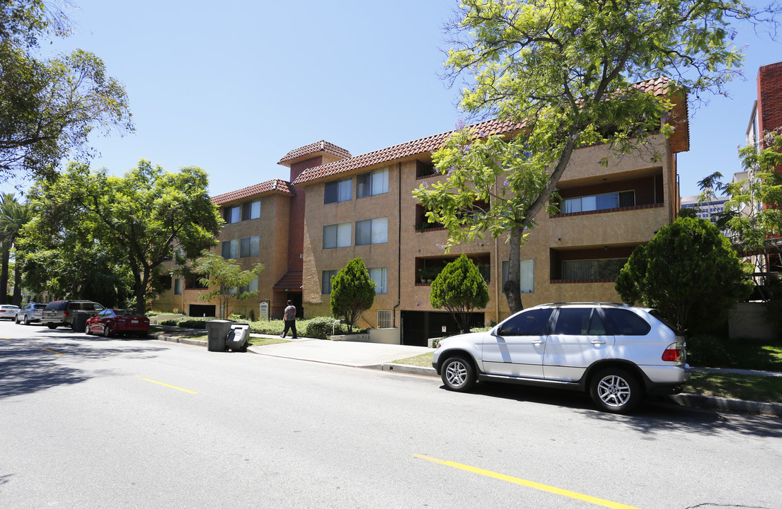 Jackson Villa in Glendale, CA - Building Photo