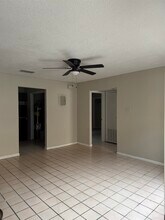 2807 Garfield St in Laredo, TX - Building Photo - Building Photo