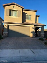 2711 Lindsey Spgs St in Las Vegas, NV - Building Photo - Building Photo